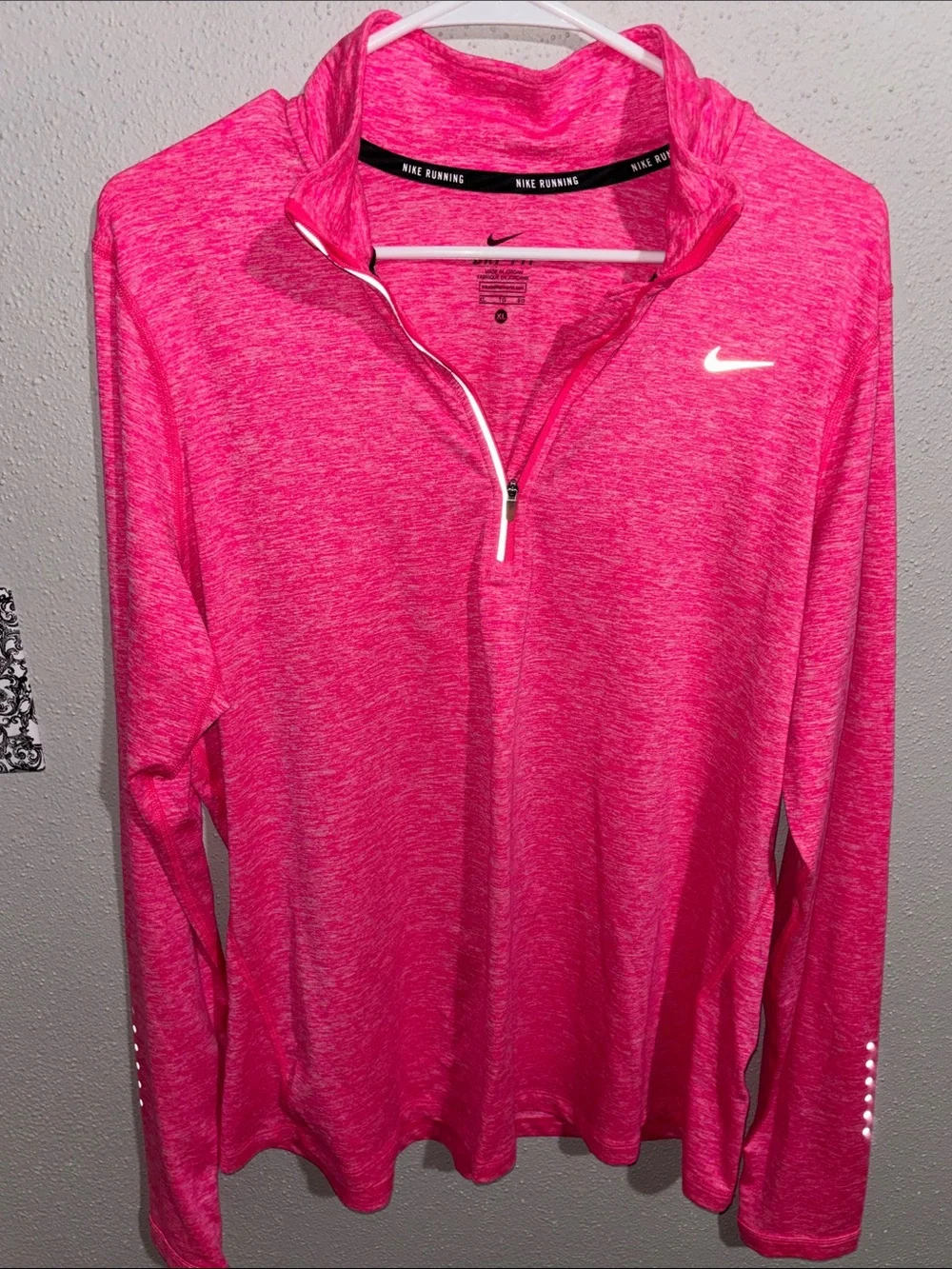 Nike Women's Hot Pink Dri-FIT Half-Zip Pullover (size medium)